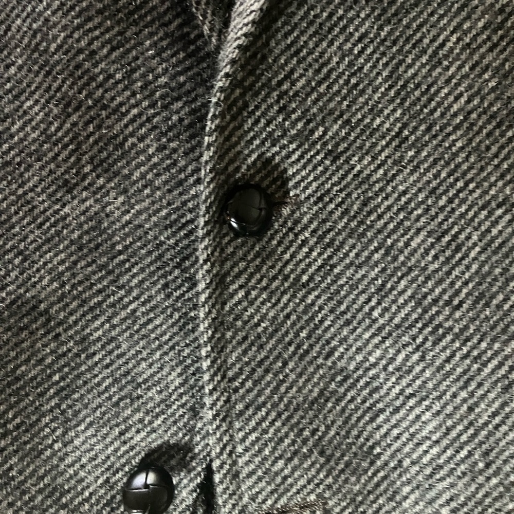 Men's Gray Herringbone Jacket - image 4